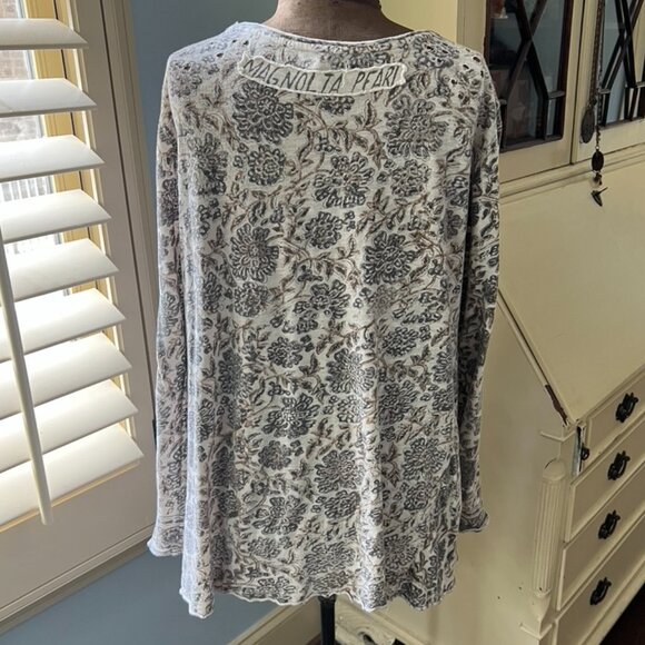 Magnolia Pearl Dylan block print tee - Picture 2 of 5